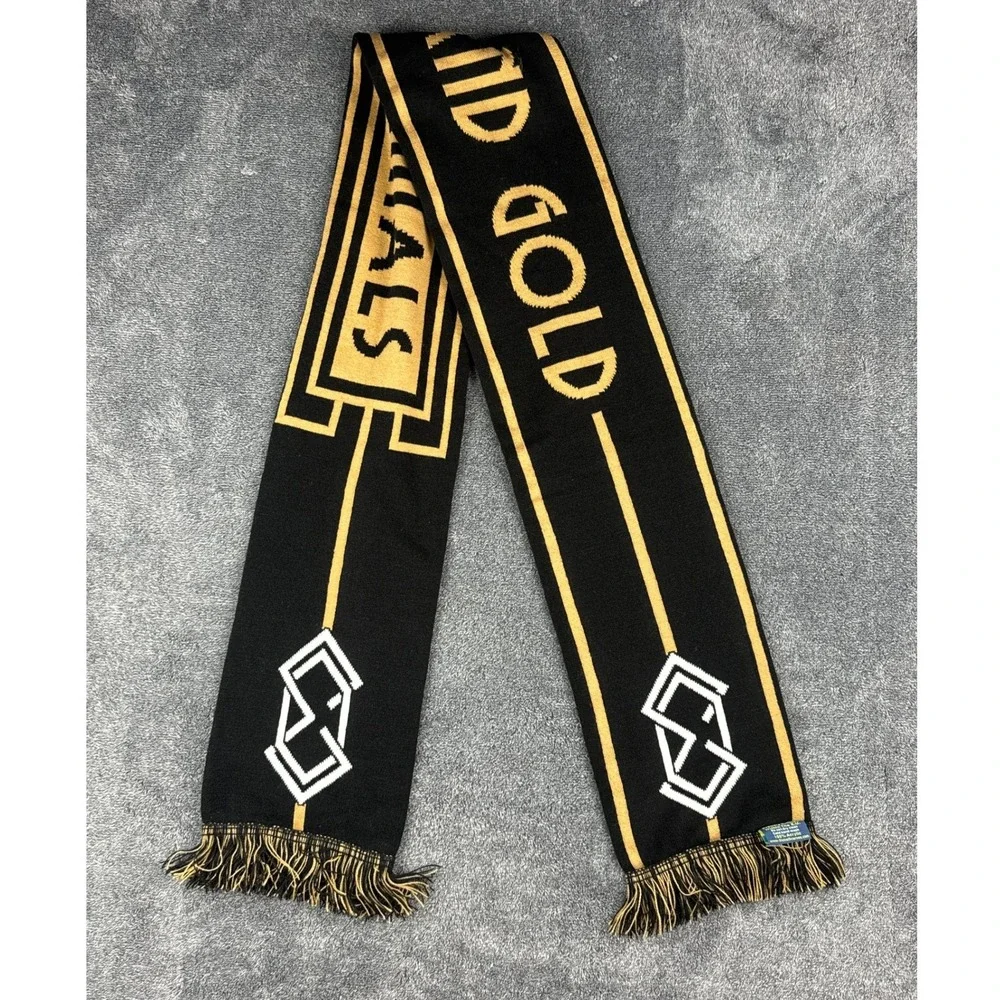 Global Scarves knit scarf